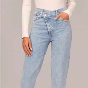 Abercrombie&Fitch jeans 27 4S NWT the 90s straight ultra hight rise